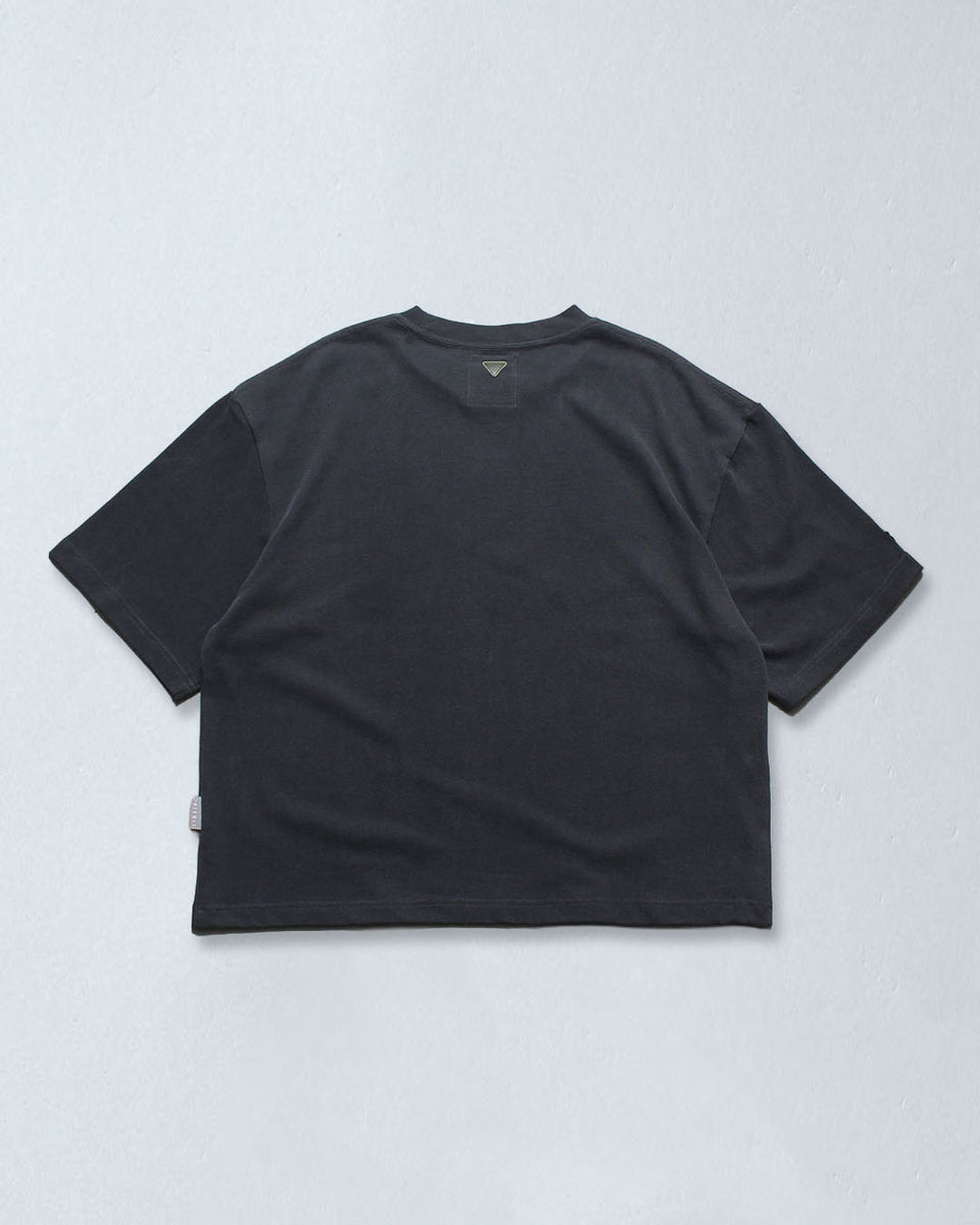 3DロゴTシャツ – LIBEIRO