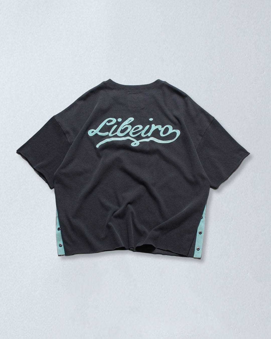 LIBEIRO TOPS
