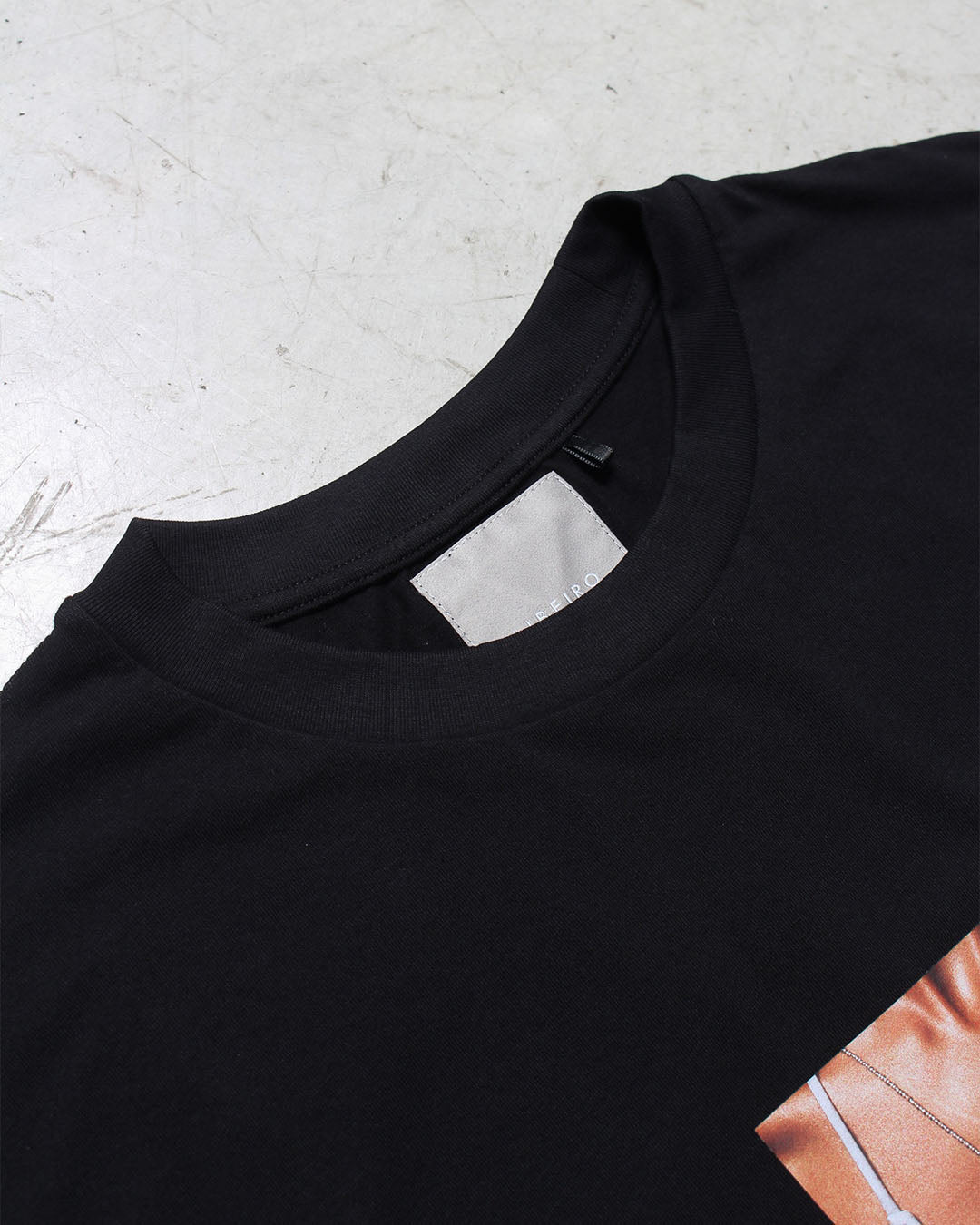 ビキニガールTシャツ – LIBEIRO
