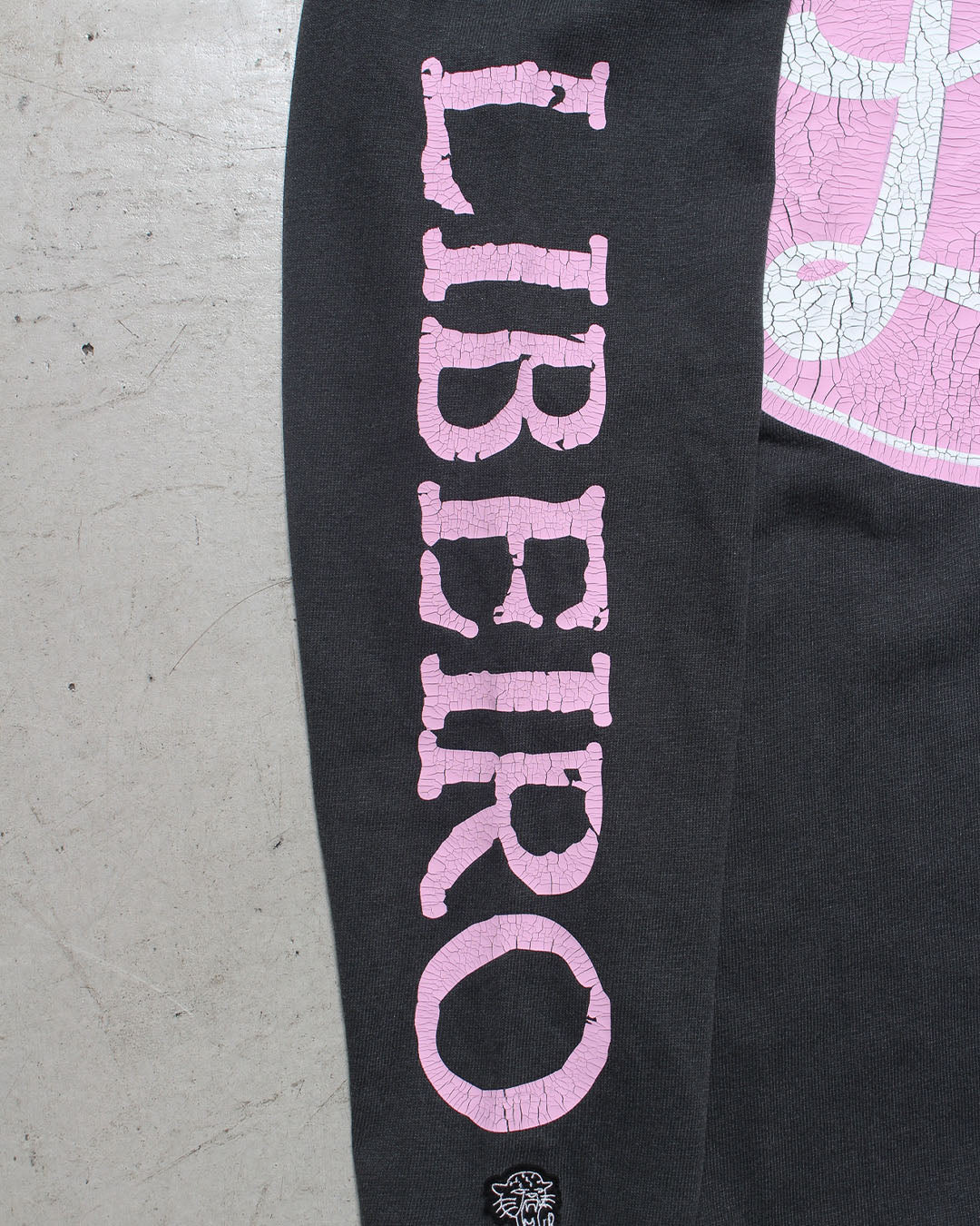 LIBEIRO/POP UP限定 サークルクラシックロゴロンT LIBEIRO×鈴木亜美