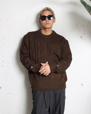 ケーブルニットセーター – LIBEIRO