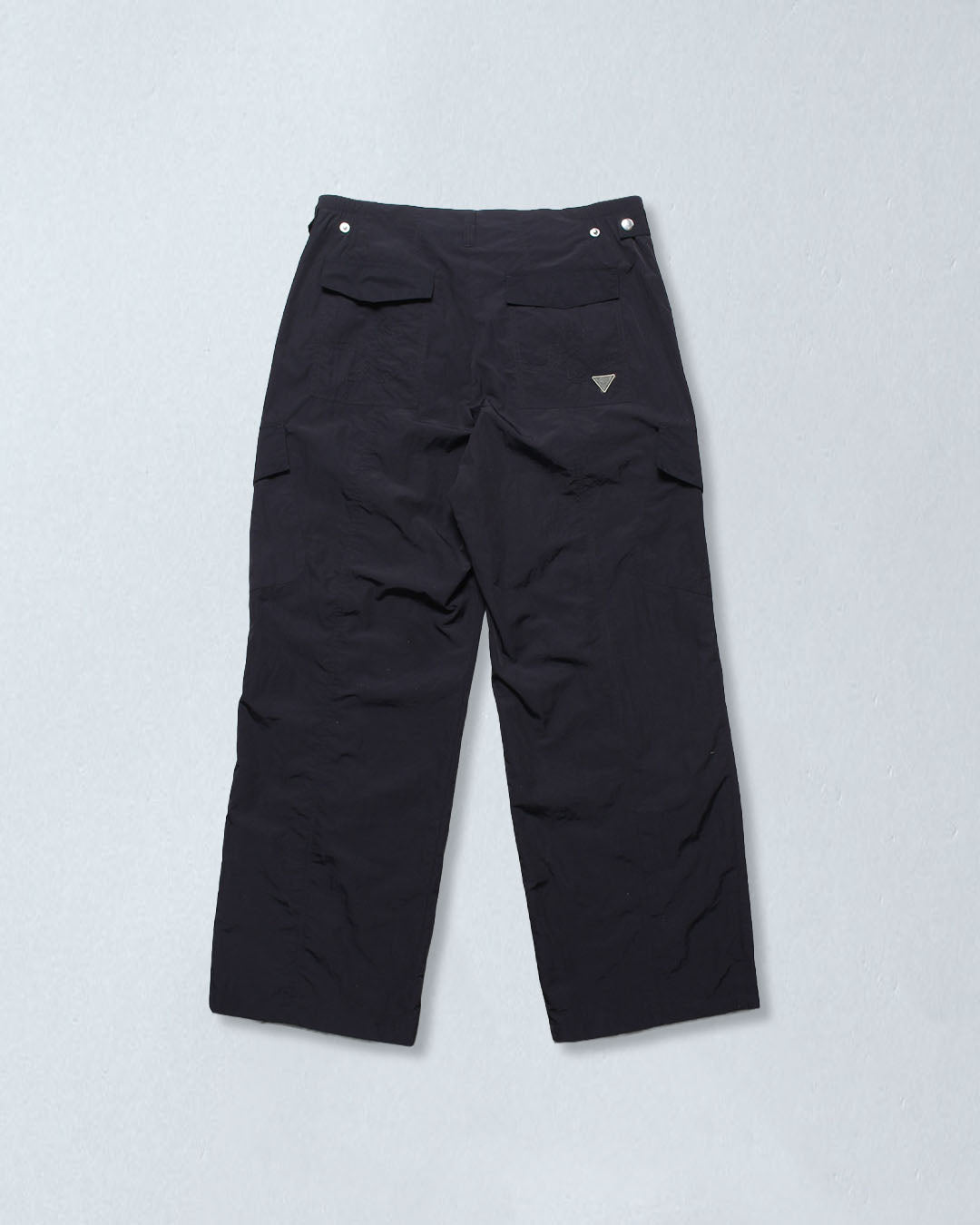 ナイロンメッシュパンツ – LIBEIRO