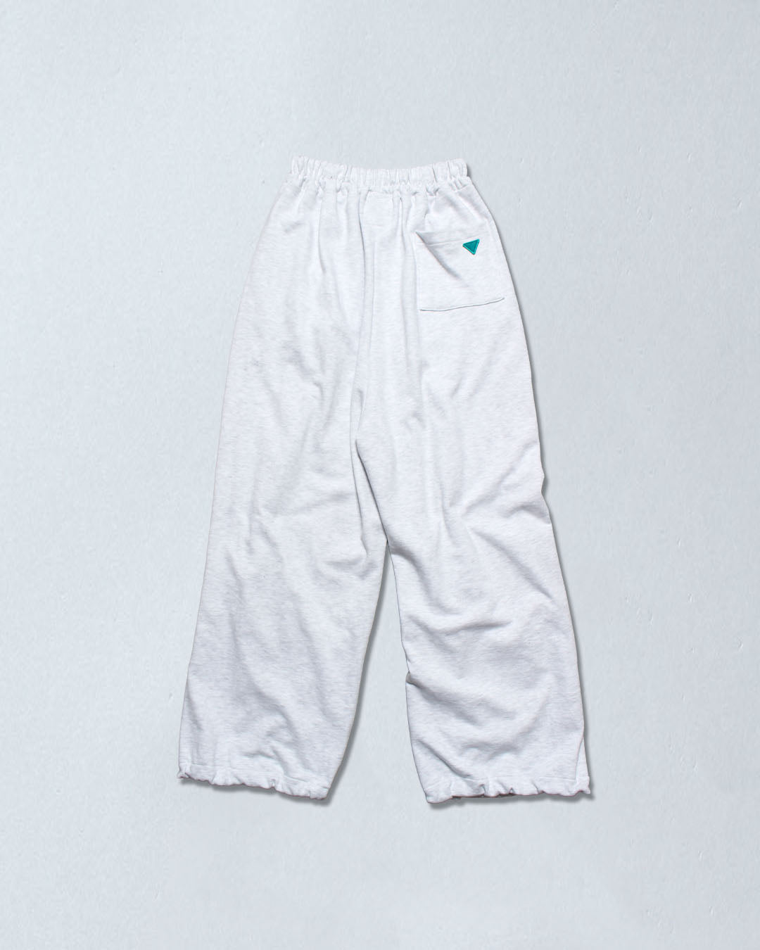 ワイドスウェットパンツ