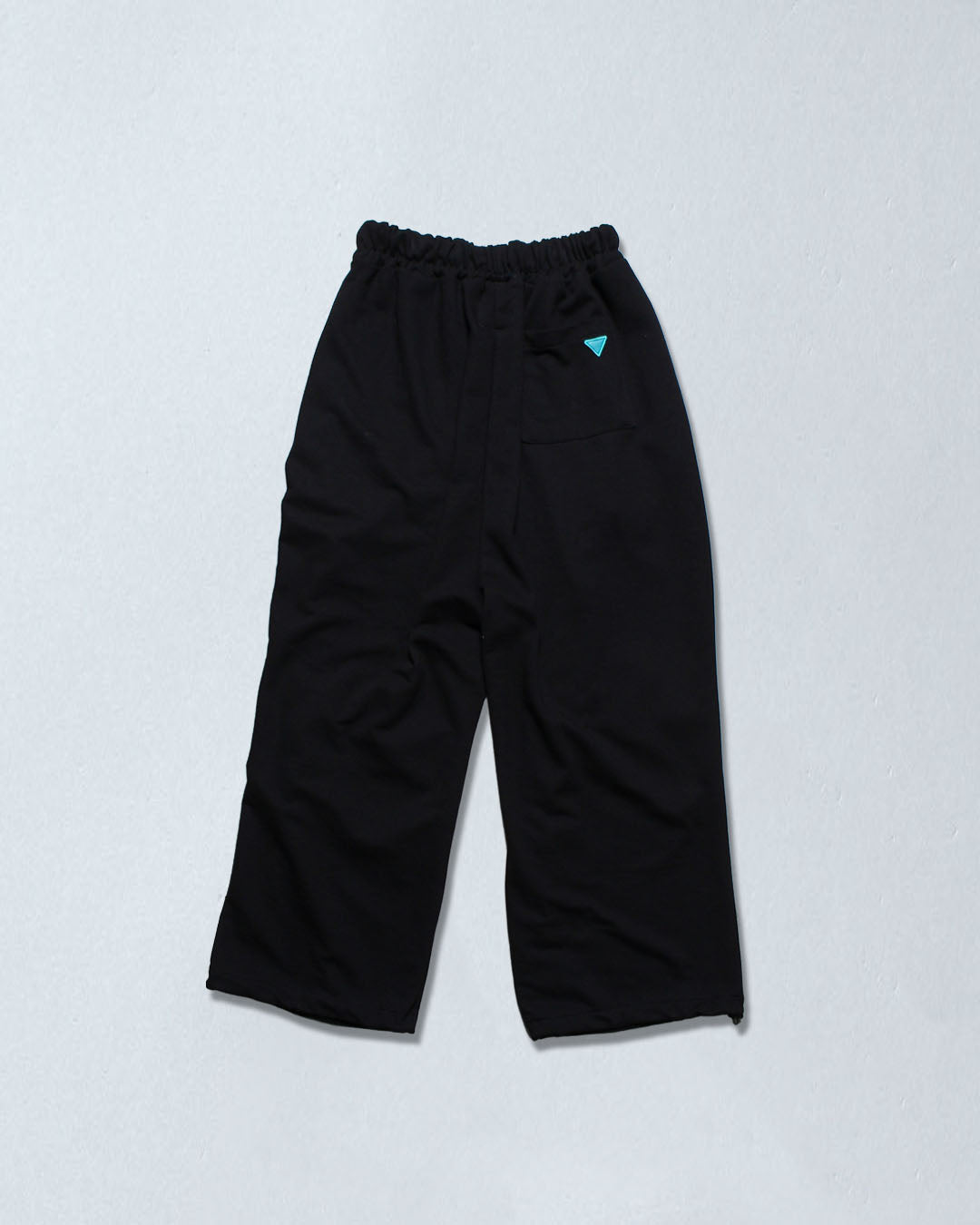 ワイドスウェットパンツ