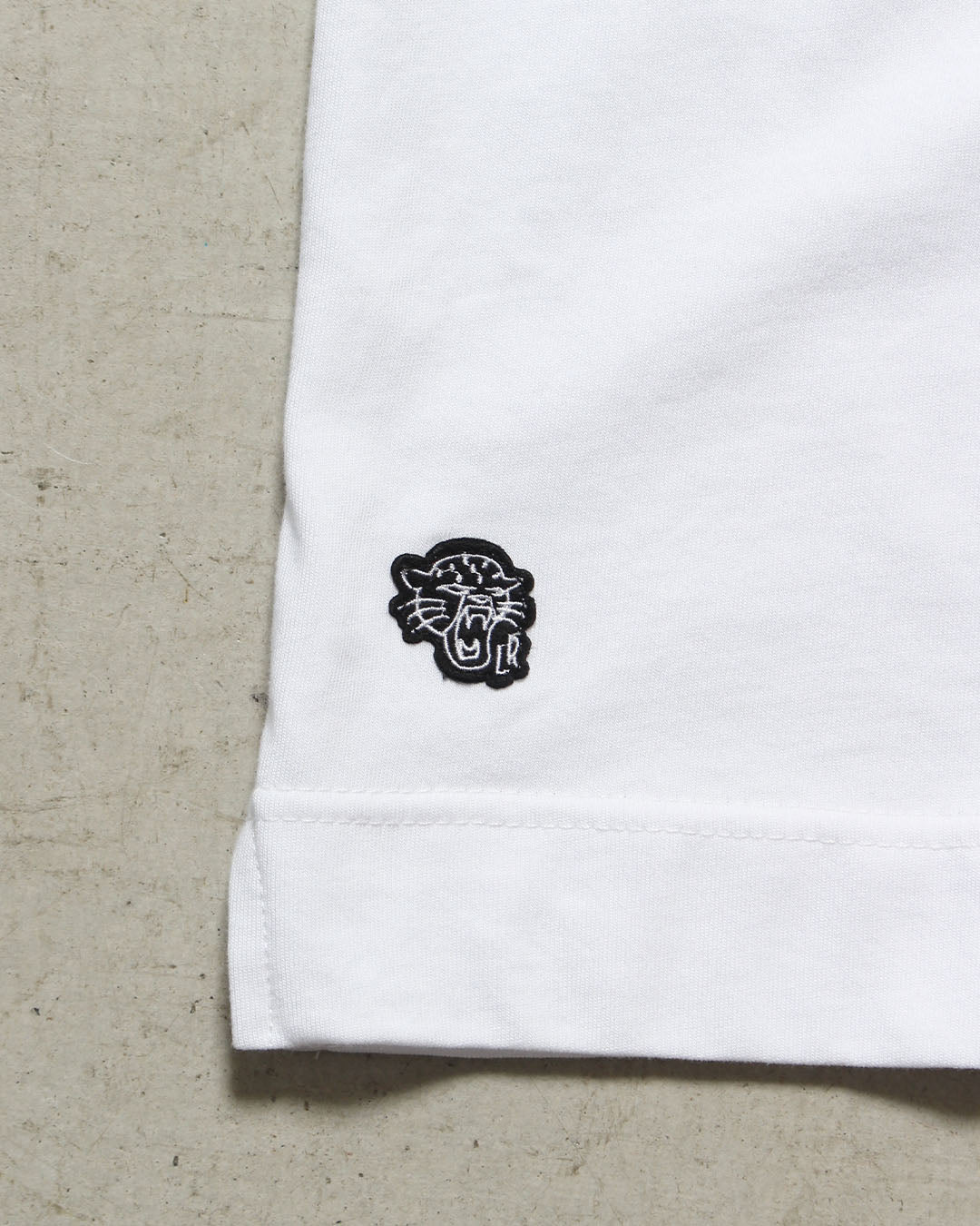 サークルロゴTシャツ