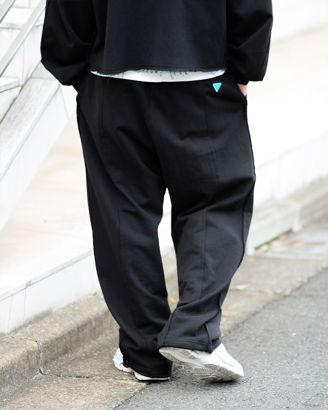 カットオフスウェットパンツ