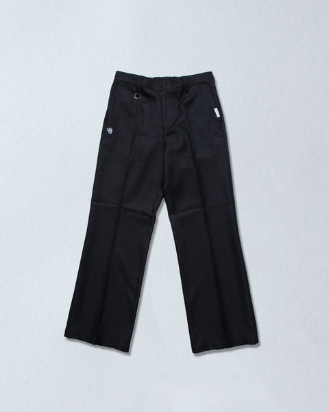 ストレートドレススラックス – LIBEIRO