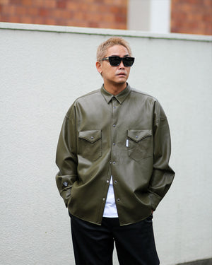 フェイクレザーシャツ – LIBEIRO