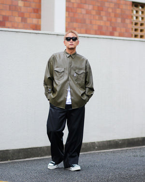 フェイクレザーシャツ – LIBEIRO