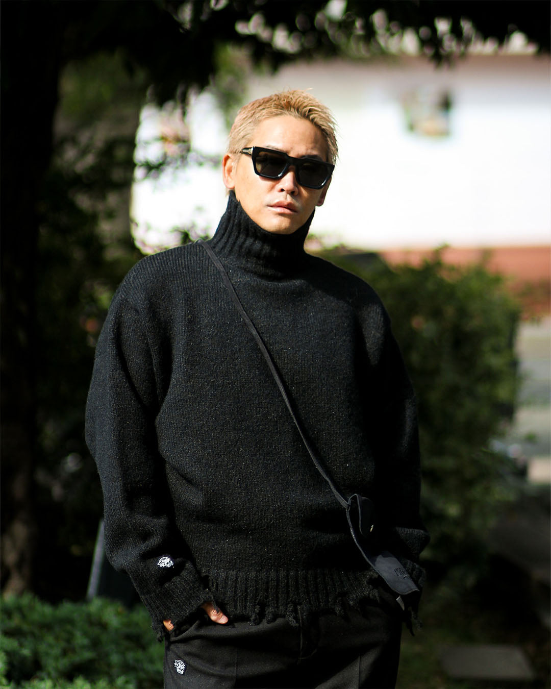 タートルネックニットセーター