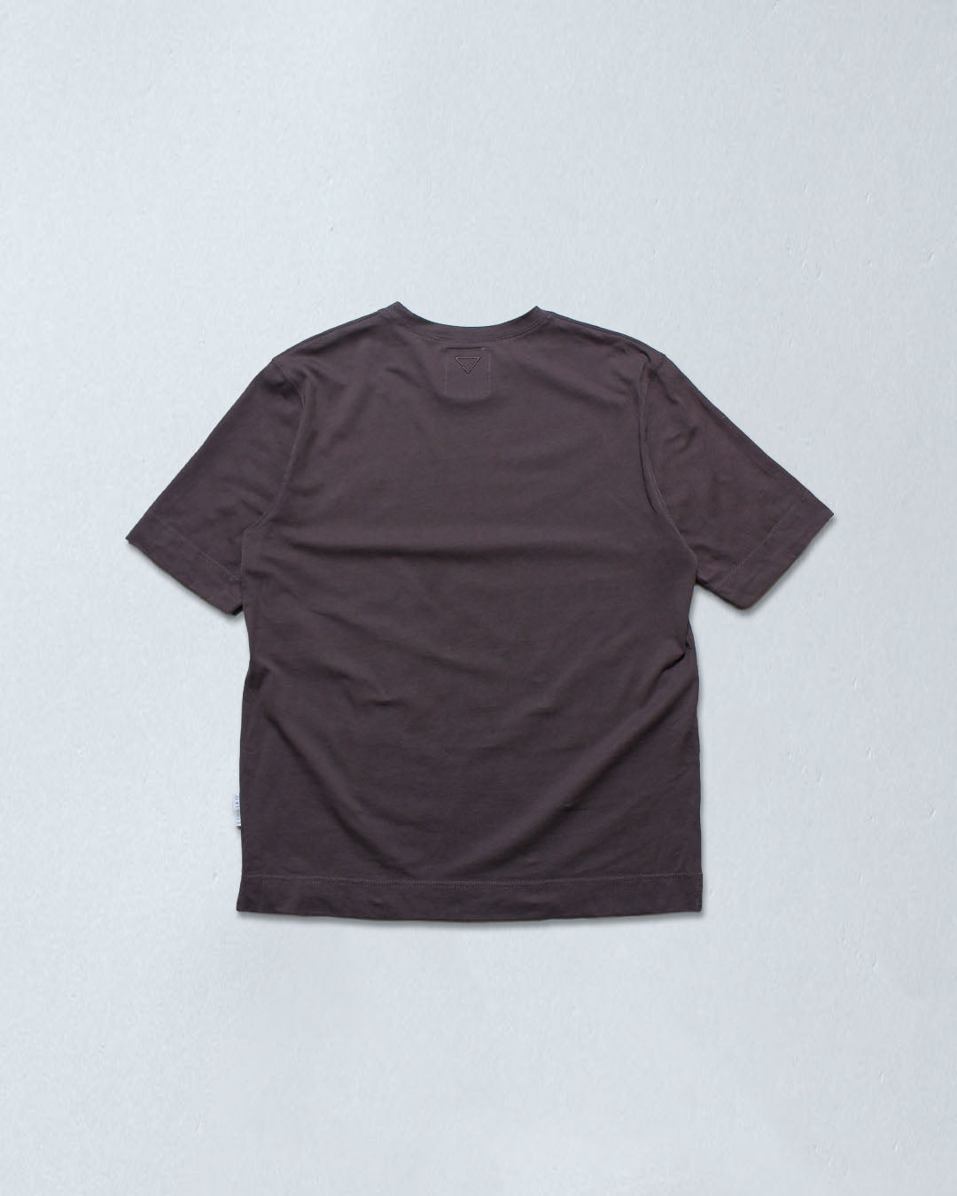 ワンポイントロゴTシャツ