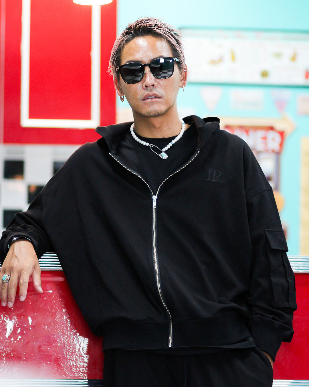 LIBEIRO×鈴木亜美コラボメンズパーカー