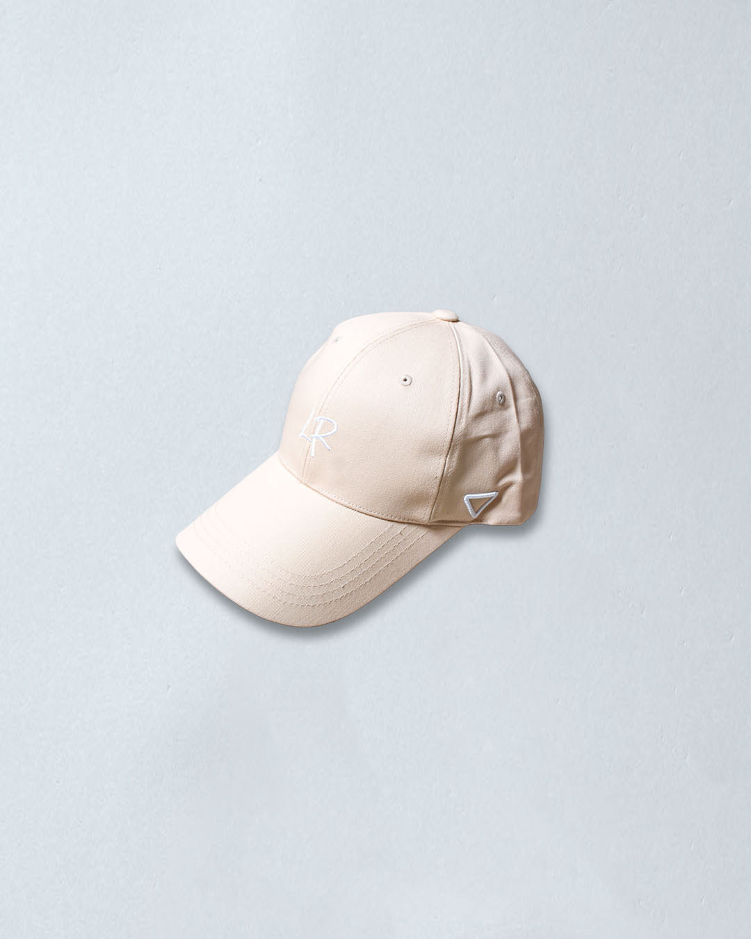 レタリングロゴキャップ