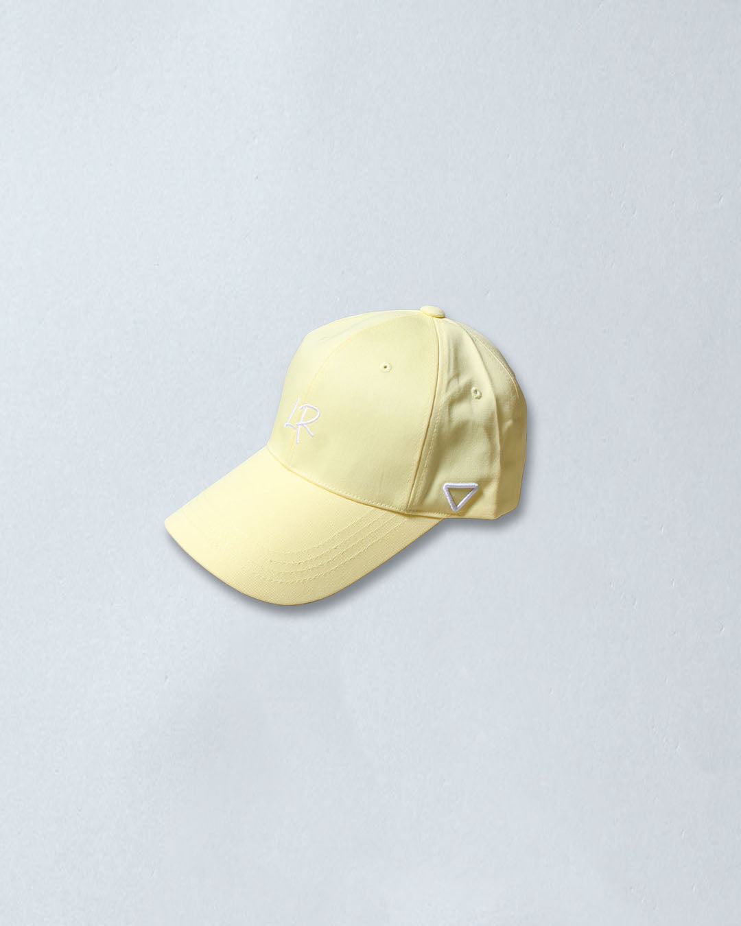 レタリングロゴキャップ