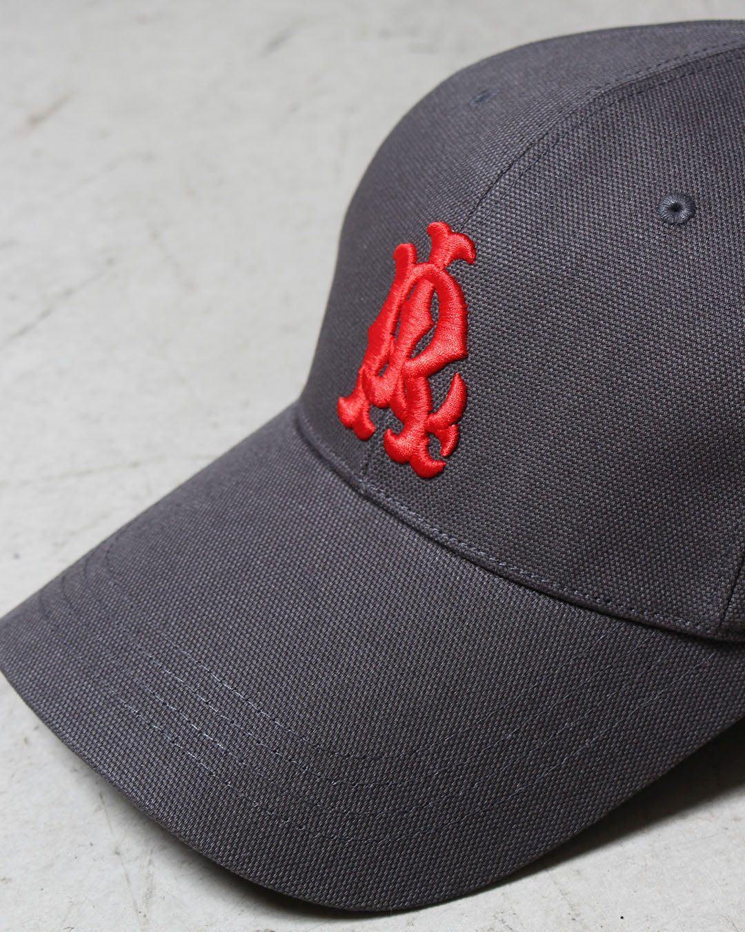 ベースボールロゴキャップ