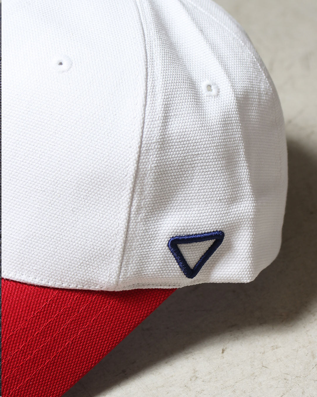 ベースボールロゴキャップ