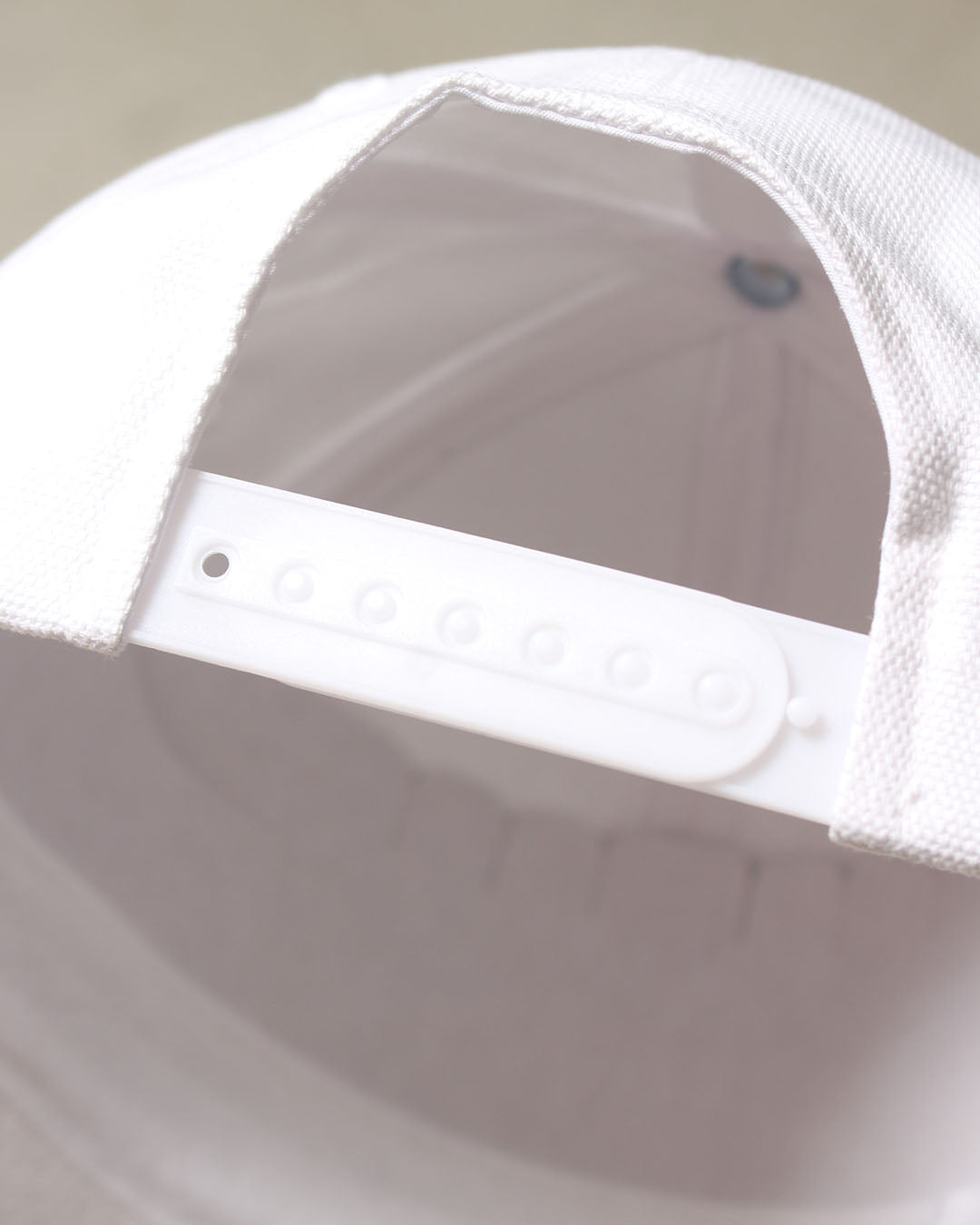 ベースボールロゴキャップ