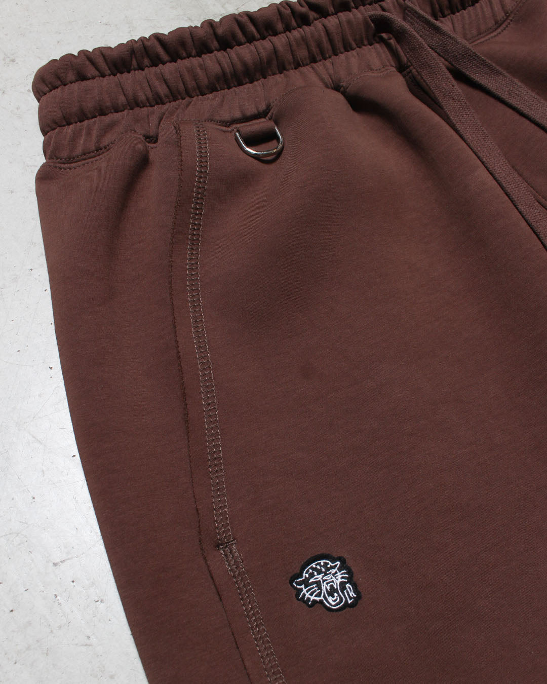 スリットリラックスパンツ