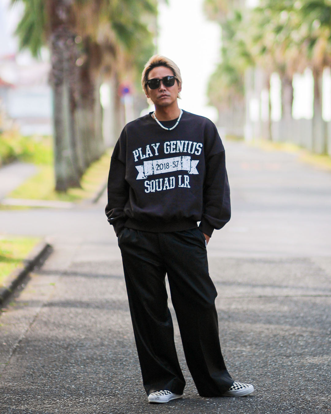 カレッジロゴトレーナー