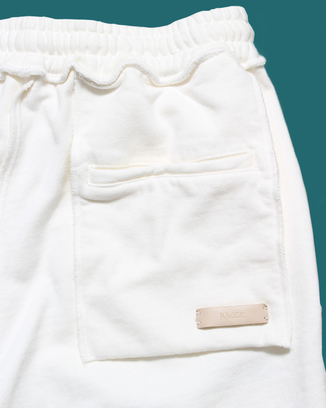 DAMAGE SWEAT SHORTS