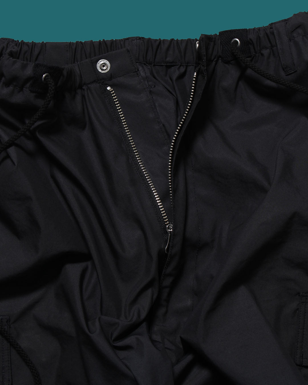 CARGO NYLON PANTS