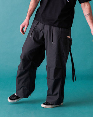 CARGO NYLON PANTS